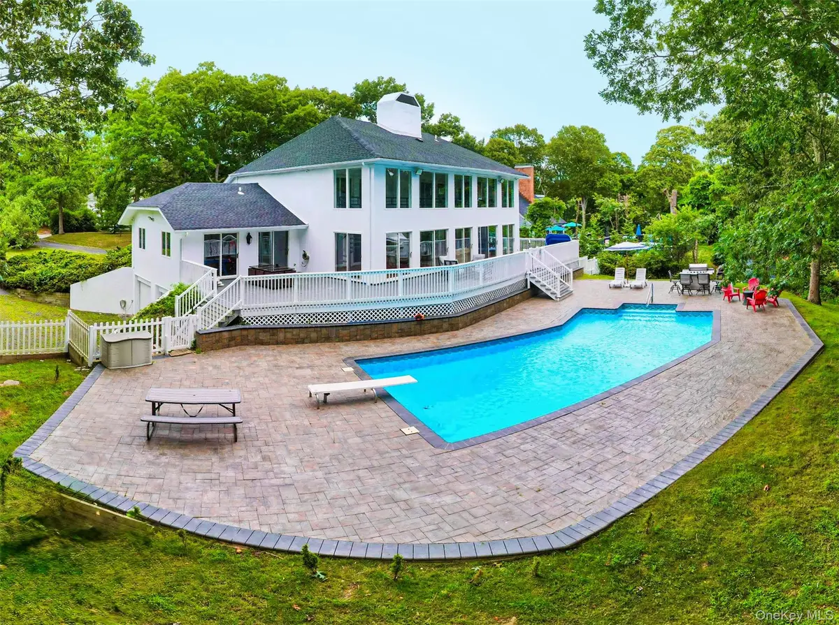 19 Bay Woods Drive, Hampton Bays, NY 11946 - #1