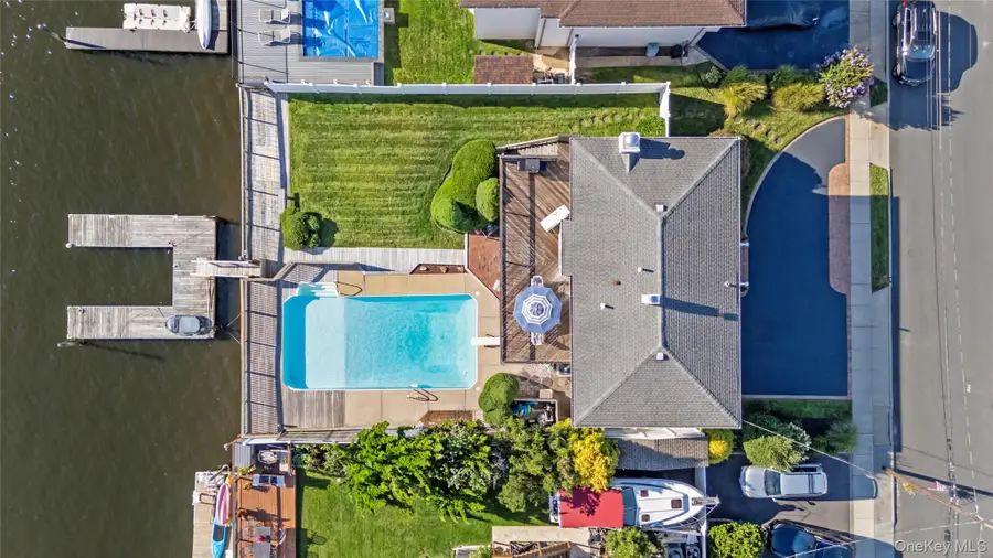 2718 Riverside Drive, Wantagh, NY 11793 - #2