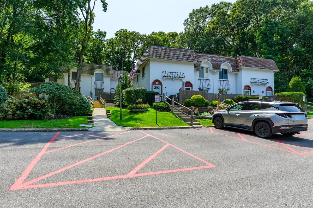297 Brettonwoods Drive, Coram, NY 11727 - #1