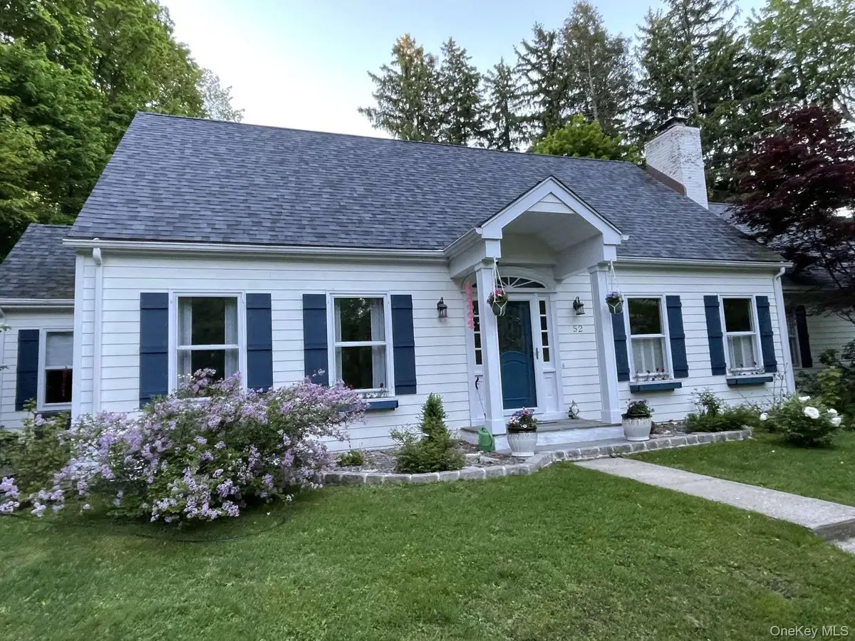 52 Kingwood Park, Poughkeepsie, NY 12601 - #1