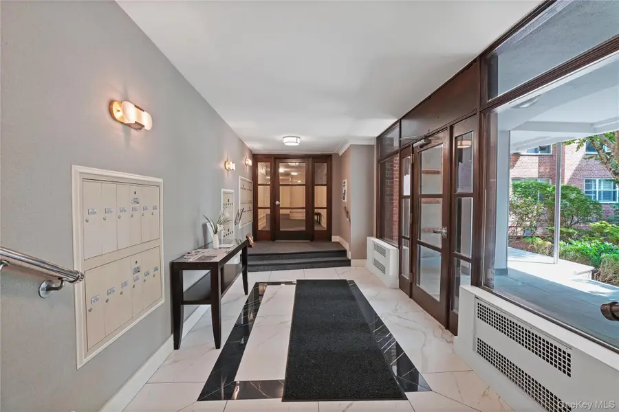 235 Garth Road #E1G, Scarsdale, NY 10583 - #3