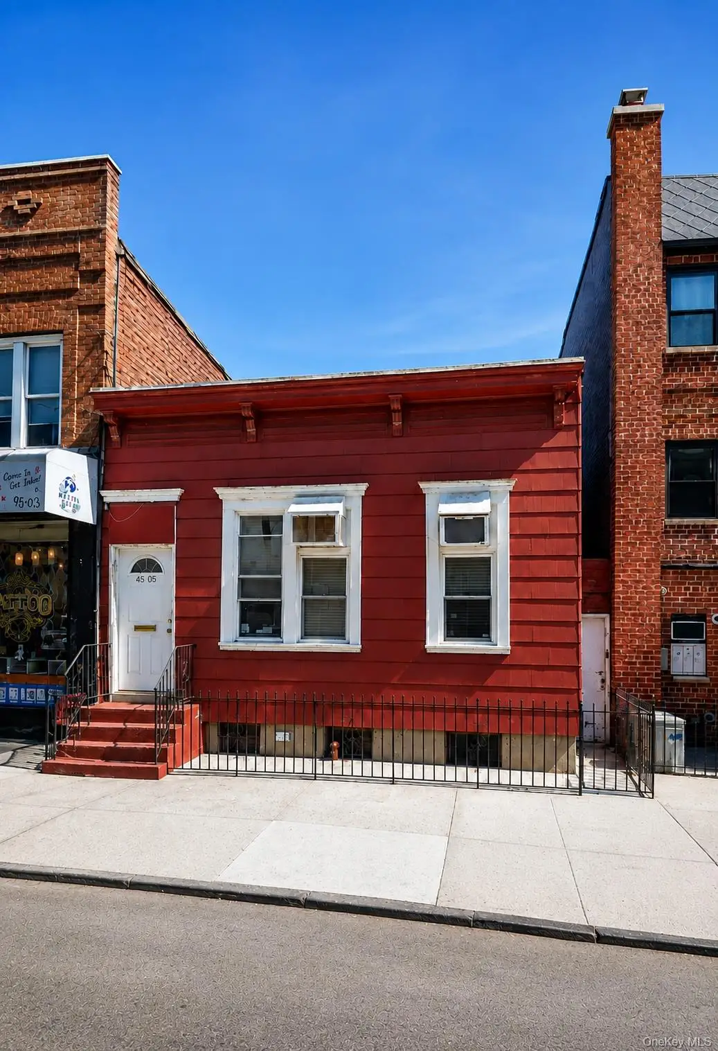 4505 Broadway, Astoria, NY 11103 - #1