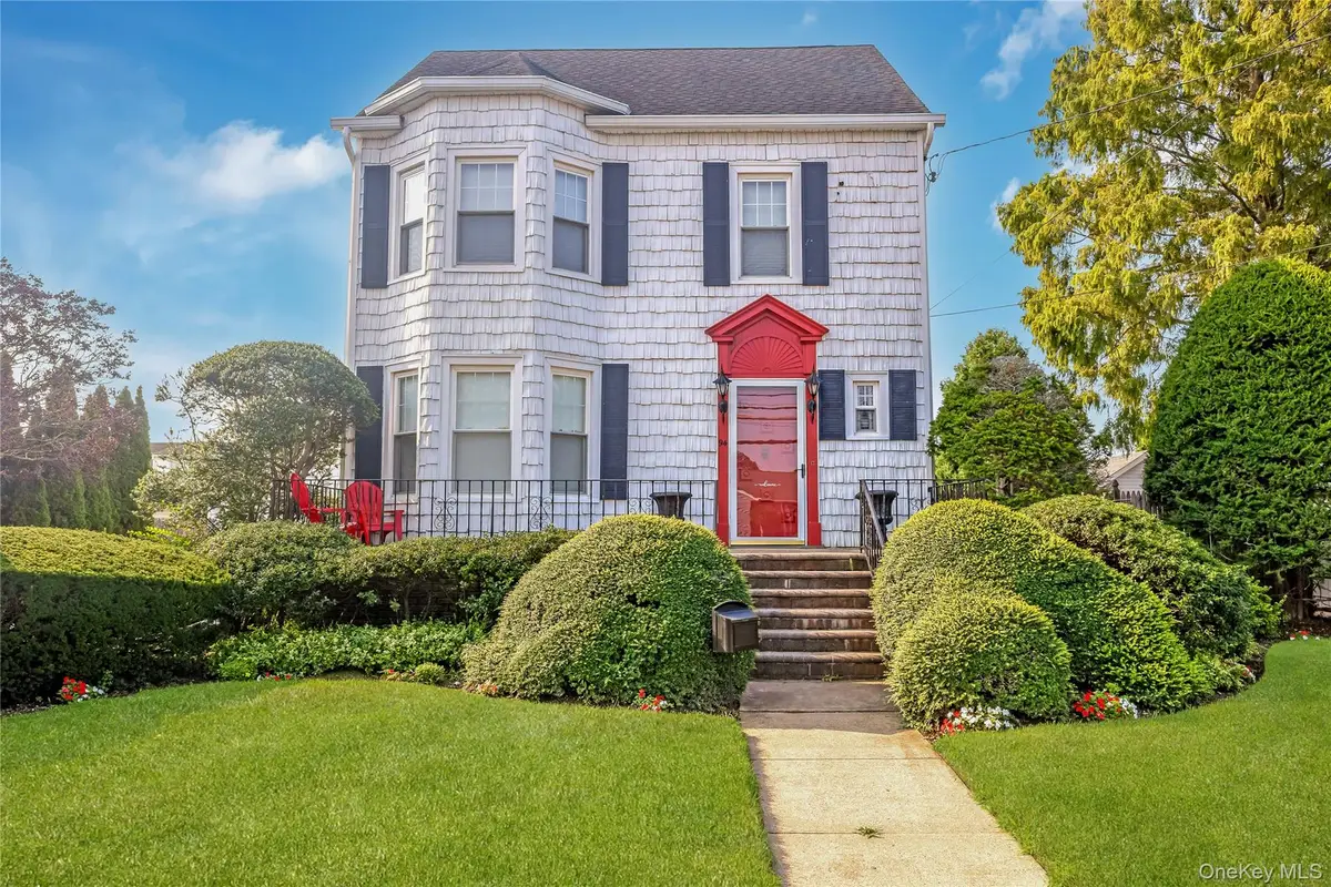 94 Fallwood Parkway, Farmingdale, NY 11735 - #1