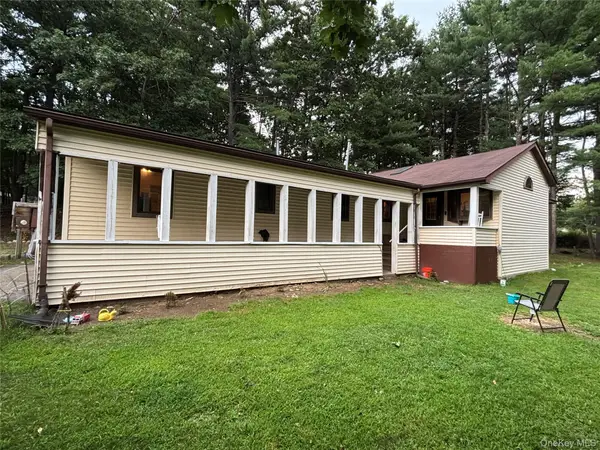 110 Foss Lane, Huguenot, NY 12746