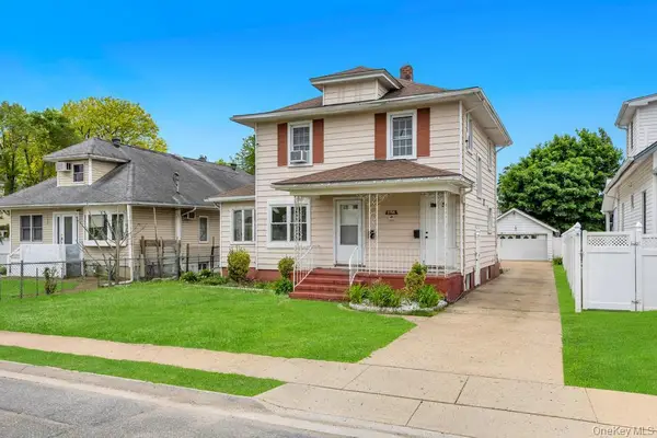 2758 Central Avenue, Baldwin, NY 11510