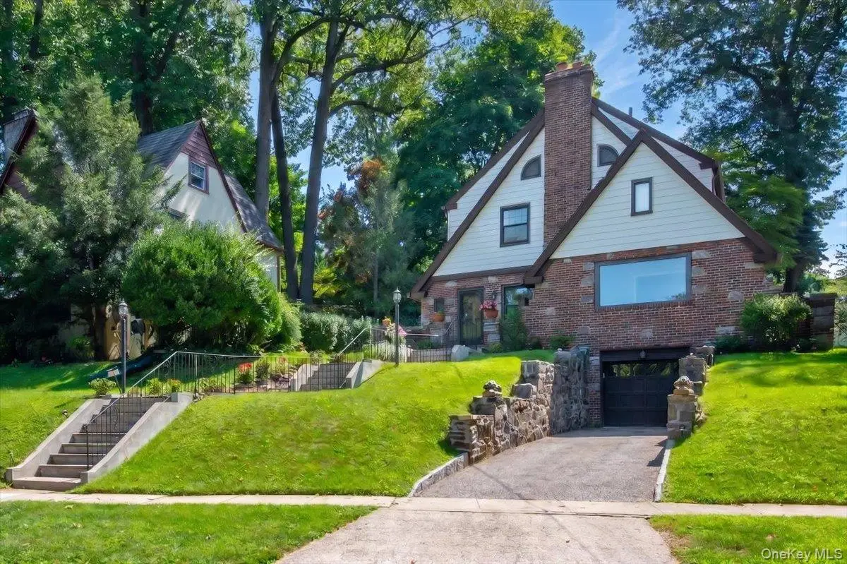 3 Walworth Terrace, White Plains, NY 10606 - #1
