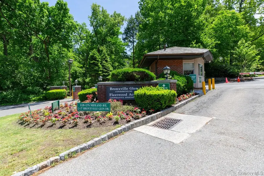1376 Midland Avenue #801, Yonkers, NY 10708 - #2