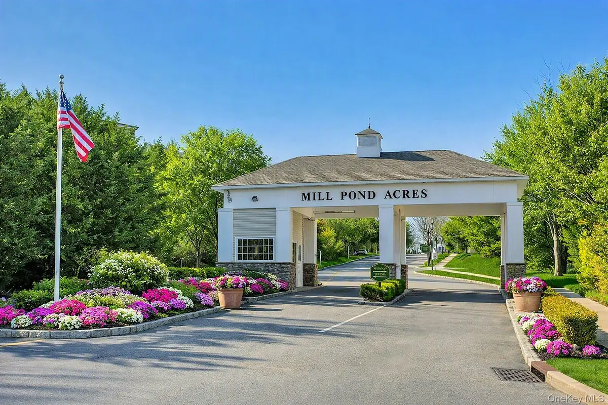 74 Miro Place, Port Washington, NY 11050 - #1