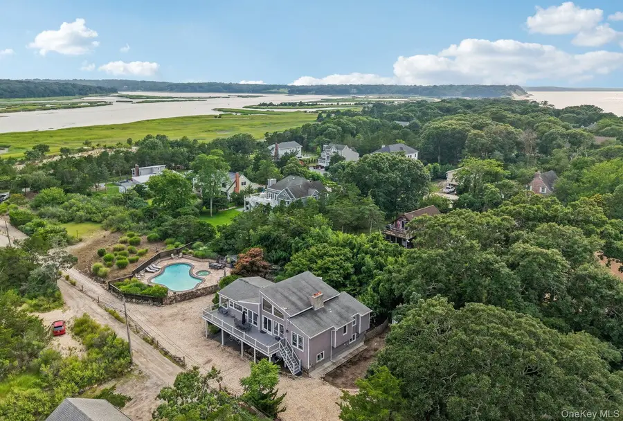 588 E. Long Beach Road, Nissequogue, NY 11780 - #2