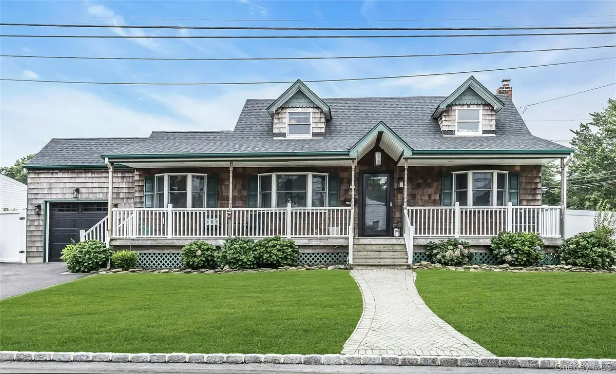 1740 Adams Avenue, West Islip, NY 11795 - #1