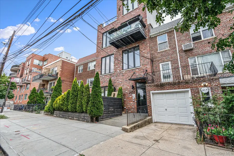 26-33 28th Street #4A, Astoria, NY 11102 - #2