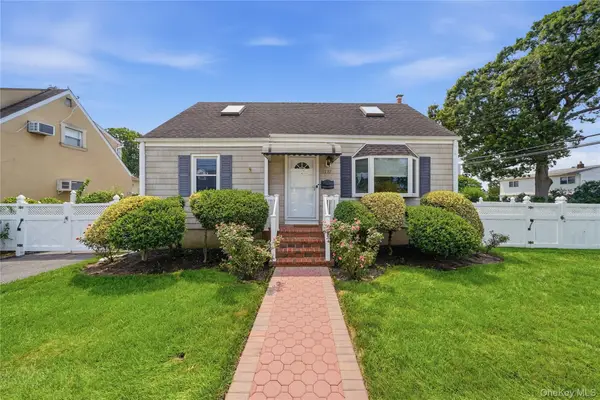 1377 C Street, Elmont, NY 11003