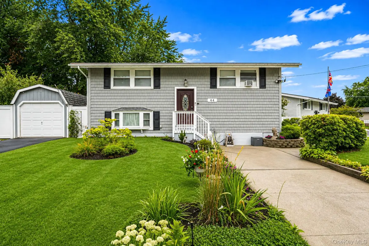 44 Buckskin Lane, Selden, NY 11784 - #1