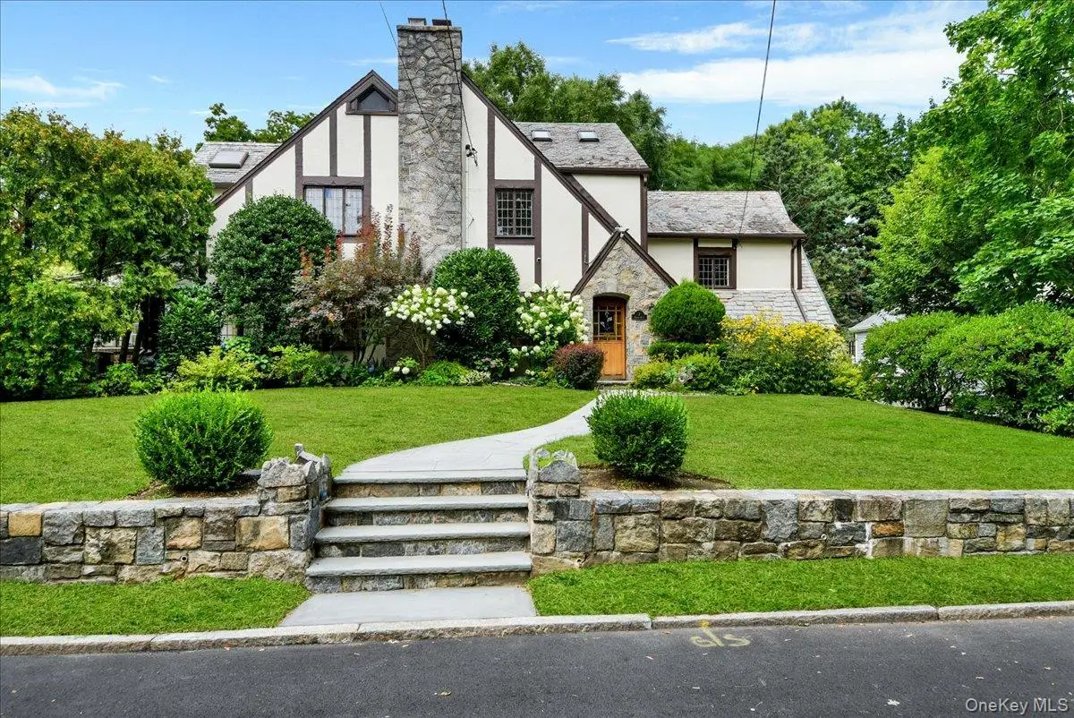7 Denman Place, Mount Vernon, NY 10552 - #1