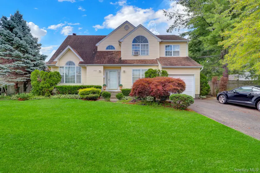 1453 7th Street, West Babylon, NY 11704 - #3