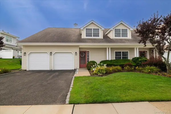 196 Pond View Drive, Port Washington, NY 11050