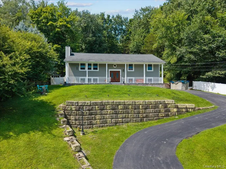 131 Lake Road, Salisbury Mills, NY 12577 - #2