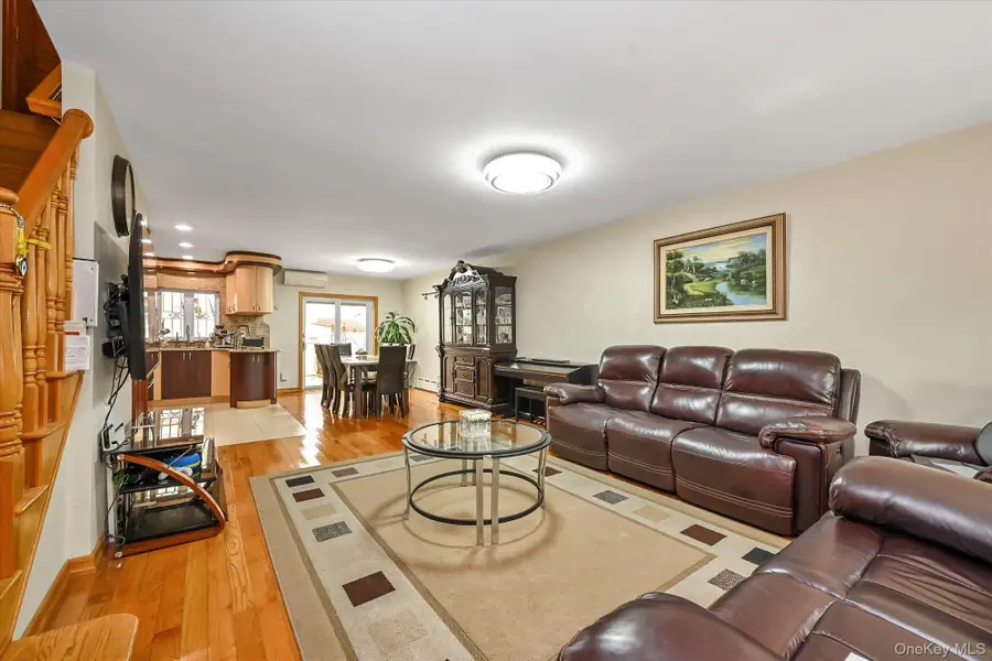 14703 77th Road, Flushing, NY 11367 - #3