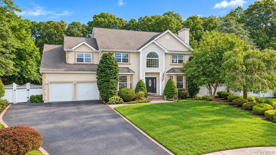 5 Sky View Court, Hauppauge, NY 11788 - #3