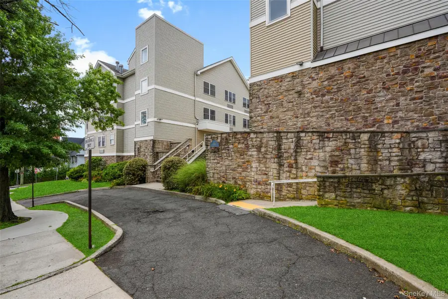 342 Westchester Avenue #25E, Port Chester, NY 10573 - #2