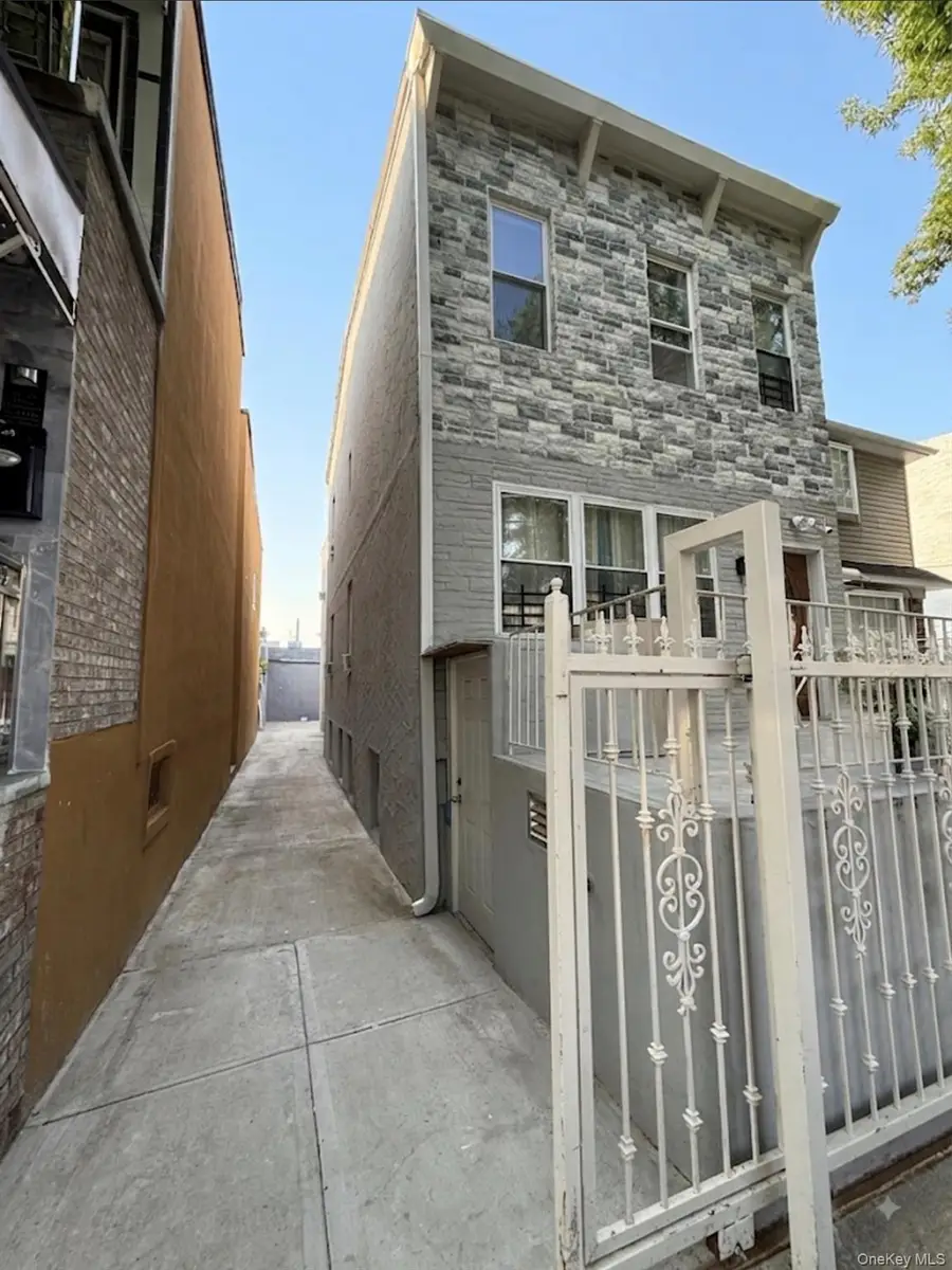 8121 102nd Avenue, Ozone Park, NY 11416 - #2