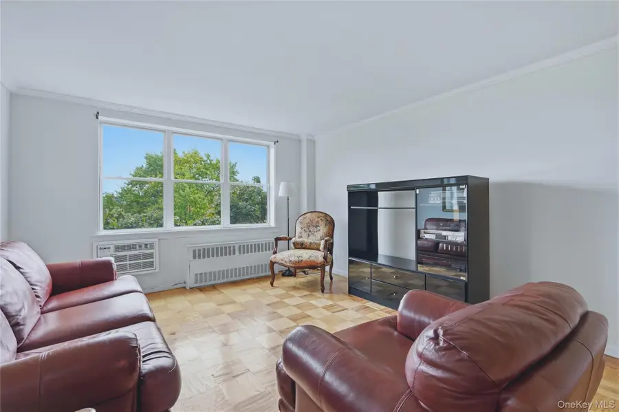 25 Franklin Avenue #6D, White Plains, NY 10601 - #3
