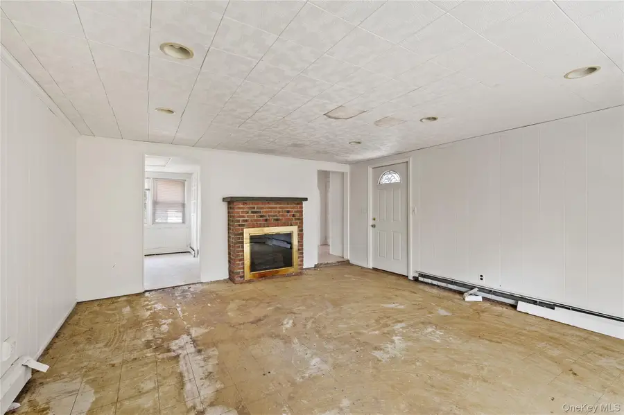 14 Marlan Court, Sea Cliff, NY 11579 - #3