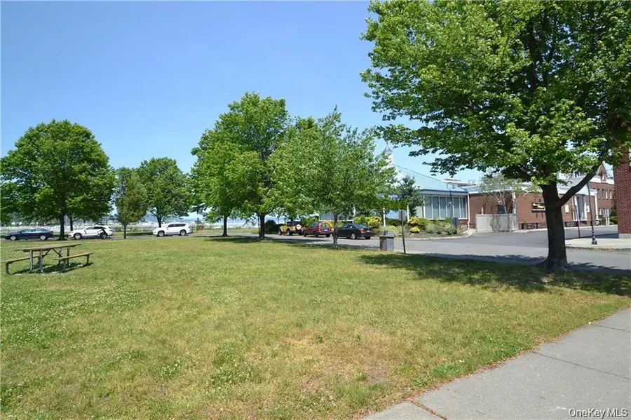 318 Harbor Cove #318, Piermont, NY 10968 - #3