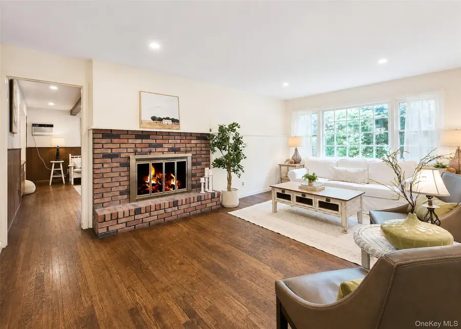 127 Cherry Avenue, West Sayville, NY 11796 - #3