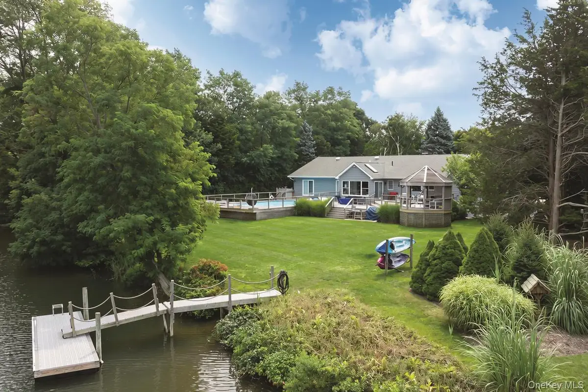 225 Lakeside Drive S, Southold, NY 11971 - #1