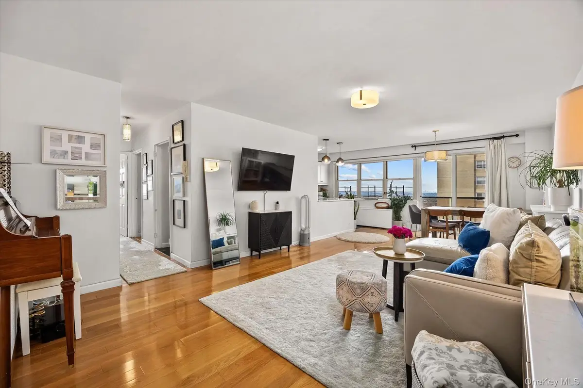 102-30 66th Road #25F, Forest Hills, NY 11375 - #1