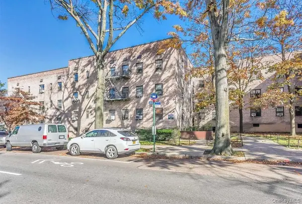 78-11 Main Street #3F, Kew Gardens, NY 11367