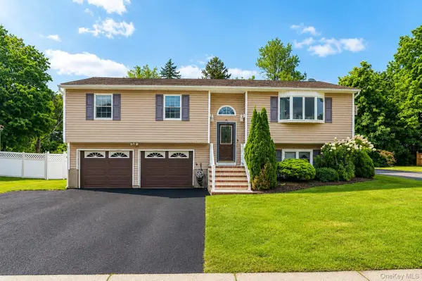 35 Newbury, Monroe, NY 10950