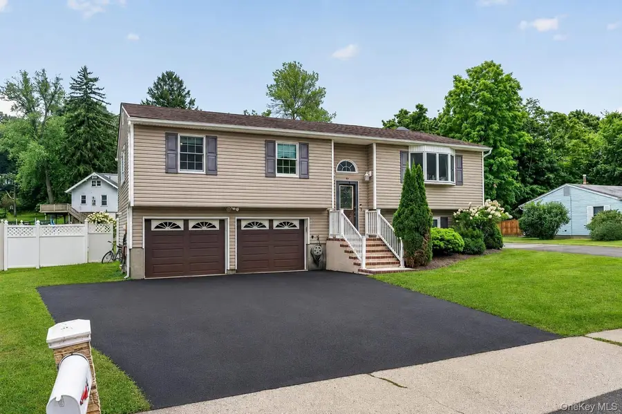 35 Newbury, Monroe, NY 10950 - #2