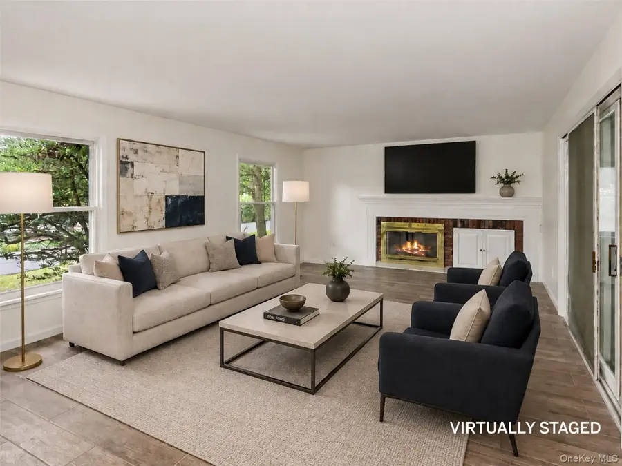 4 Woodward Terrace, Central Valley, NY 10917 - #2