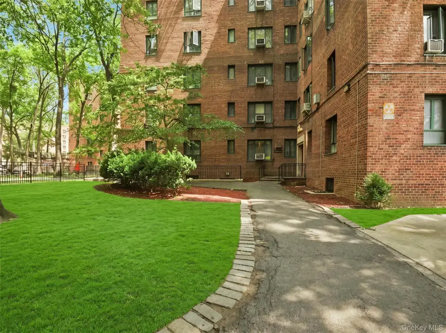 2049 Mcgraw Avenue #4F, Bronx, NY 10462 - #2