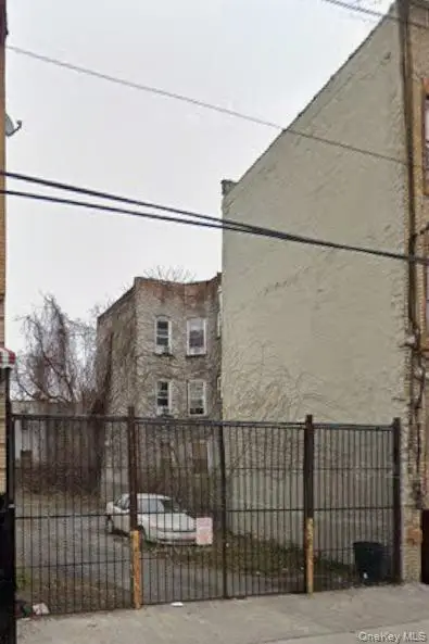 653 Warwick Street, Brooklyn, NY 11207 - #1