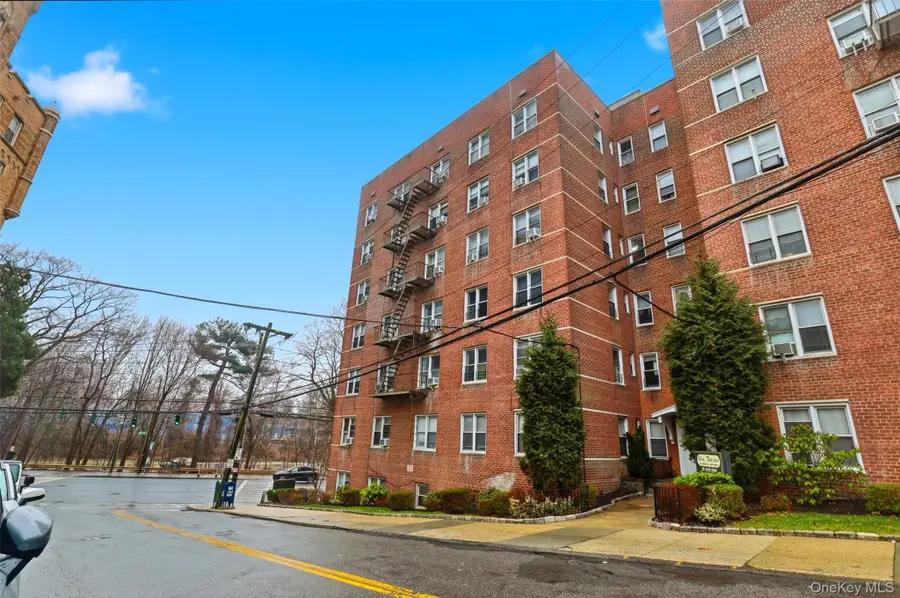 107 Glen Road #6D, Yonkers, NY 10704 - #3