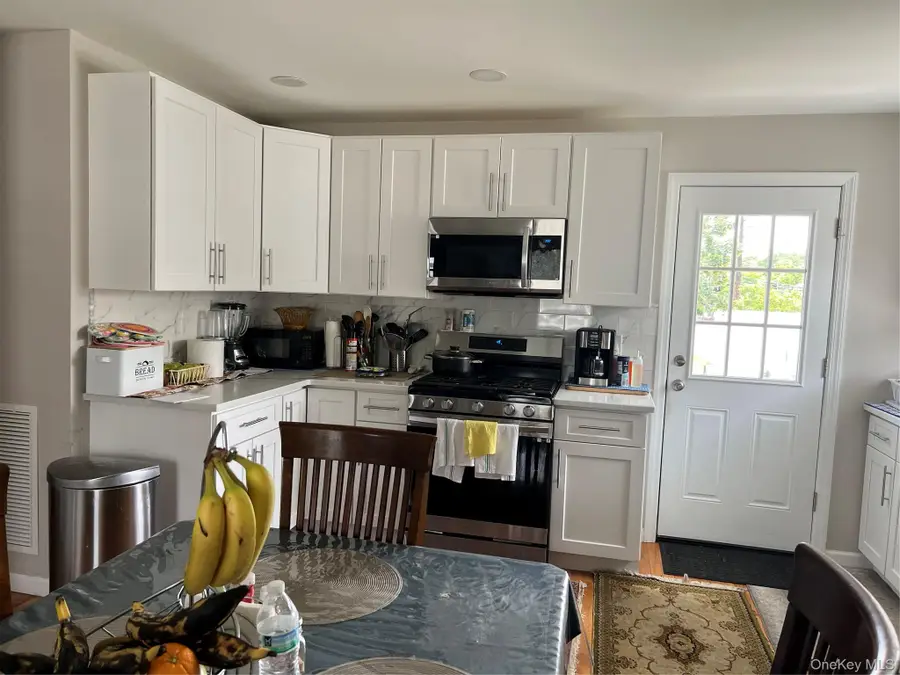 445 Albany Avenue, Amityville, NY 11701 - #2
