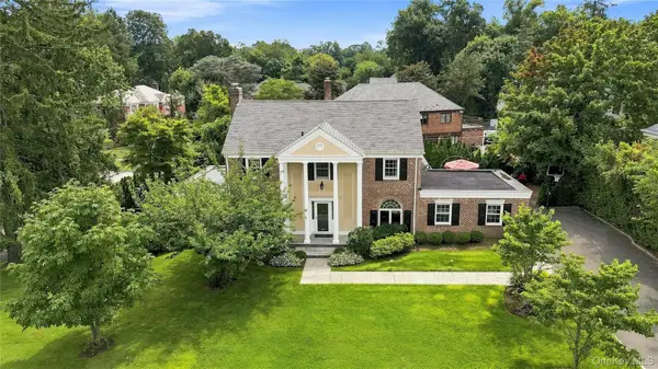 1 Shore Park Road, Great Neck, NY 11023