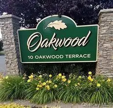10 Oakwood Terrace #94, New Windsor, NY 12553