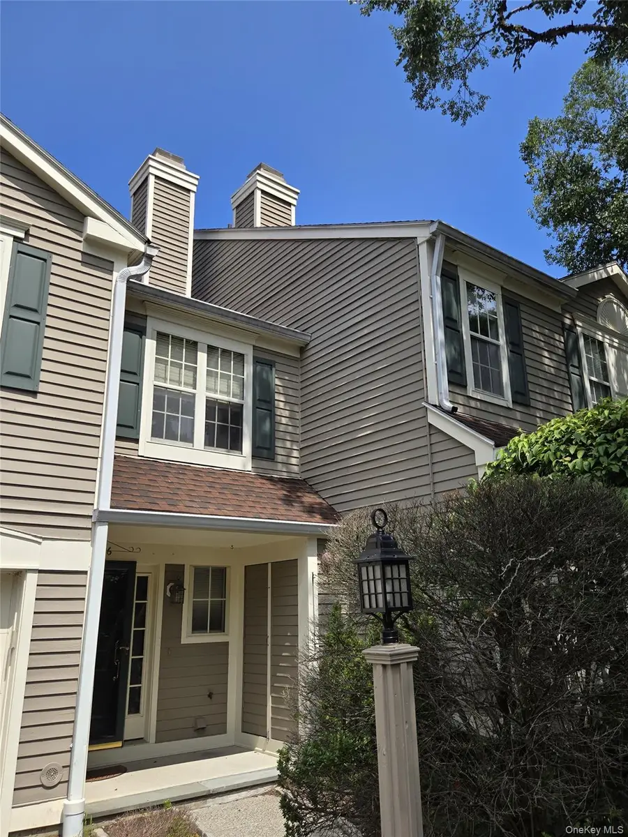 1506 Pondcrest Lane, White Plains, NY 10607 - #2