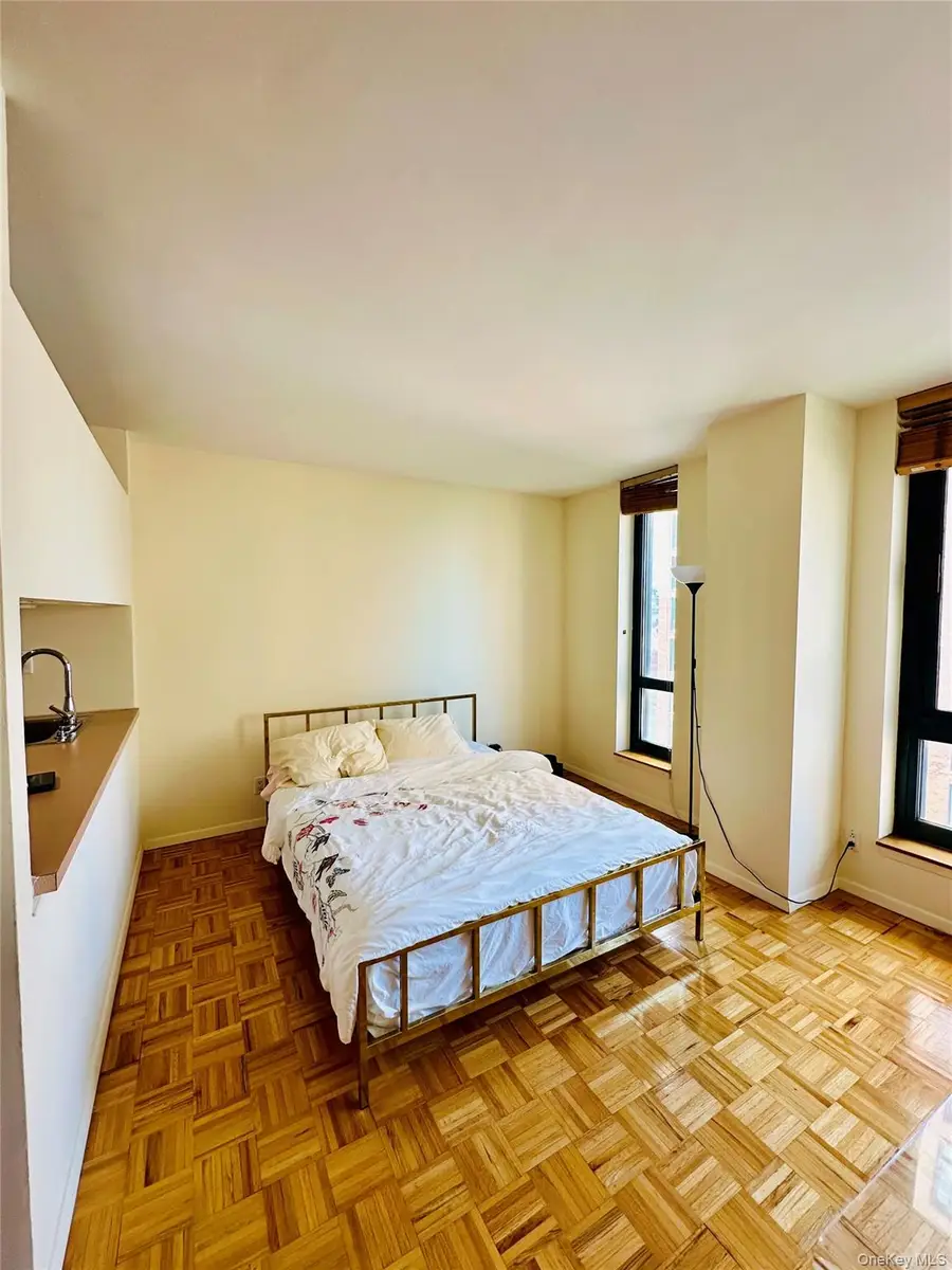 1 Irving Place #U17H, Manhattan, NY 10003 - #3