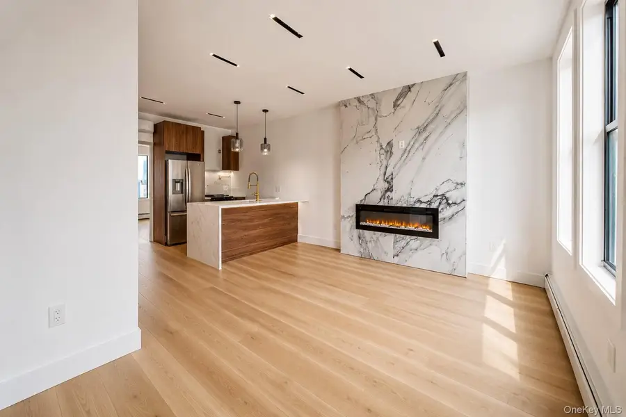 5142 35th Street, Long Island City, NY 11101 - #3