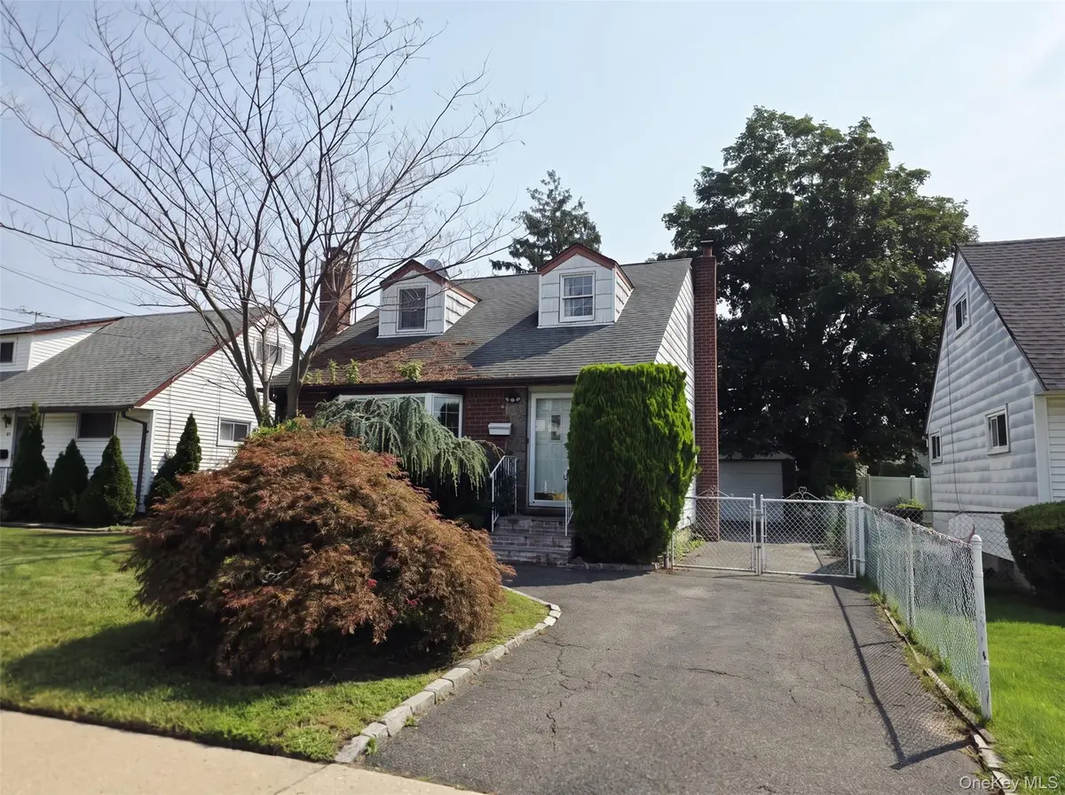 147 Miller Road, Hicksville, NY 11801 - #1