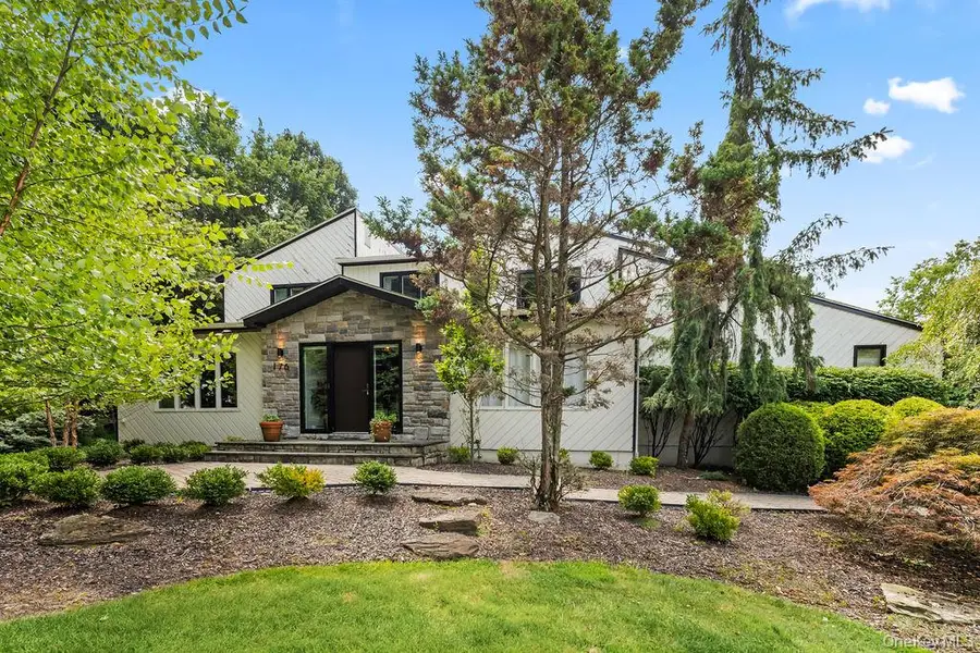176 Grandview Avenue, Monsey, NY 10952 - #2