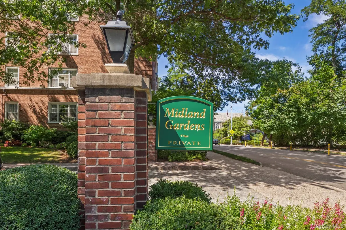 8 Midland Gardens #3i, Bronxville, NY 10708 - #1