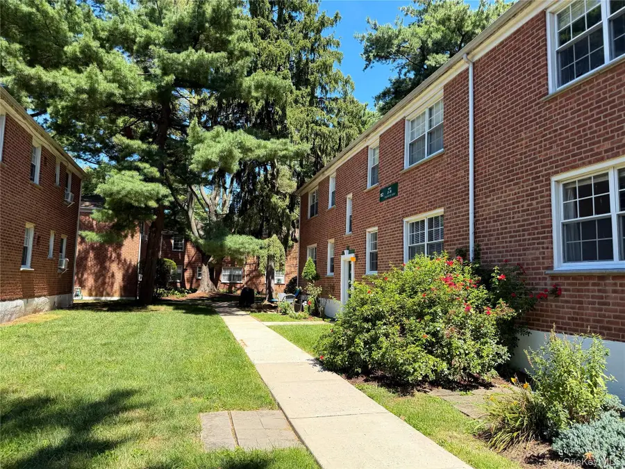 182 Pinewood Road #23, Hartsdale, NY 10530 - #2
