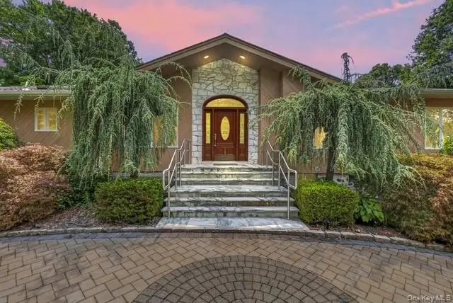 22 Penn Drive, Dix Hills, NY 11746 - #1