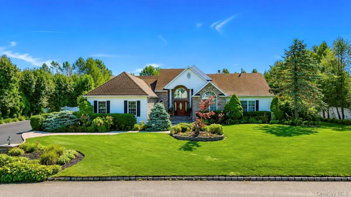 55 Casey Lane, Mount Sinai, NY 11766 - #1
